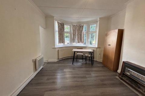undefined, Cheam Road, Epsom