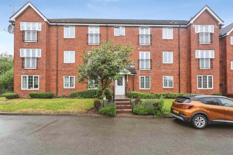 2 bedroom flat for sale, Bromford Road, Oldbury