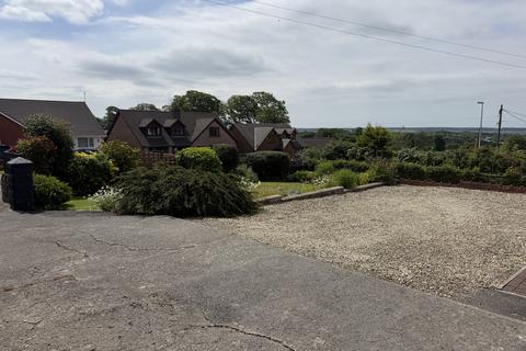 3 bedroom detached bungalow for sale, Meinciau Road, Mynyddygarreg SA17