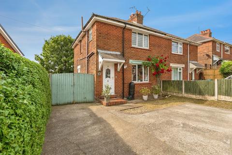 3 bedroom semi-detached house for sale, Bryn Gwenfro, Tanyfron, Wrexham