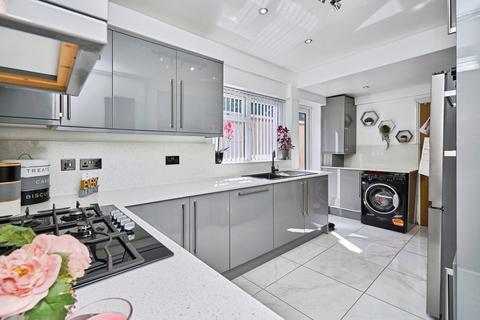 4 bedroom terraced house for sale, Rowley Street, Walsall, West Midlands, WS1