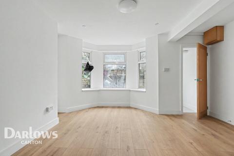 Studio for sale, Ferry Road, Cardiff
