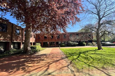 Office to rent, 4 Vicarage Rd Birmingham B15 3ES
