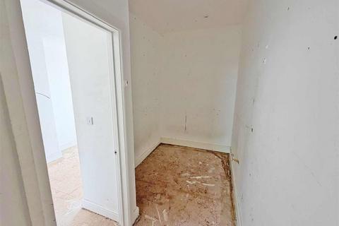 1 bedroom flat for sale, Wood Lane, London