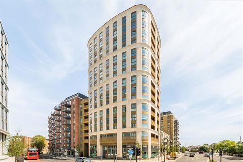 2 bedroom flat to rent, Brook Street, Kingston Upon Thames KT1