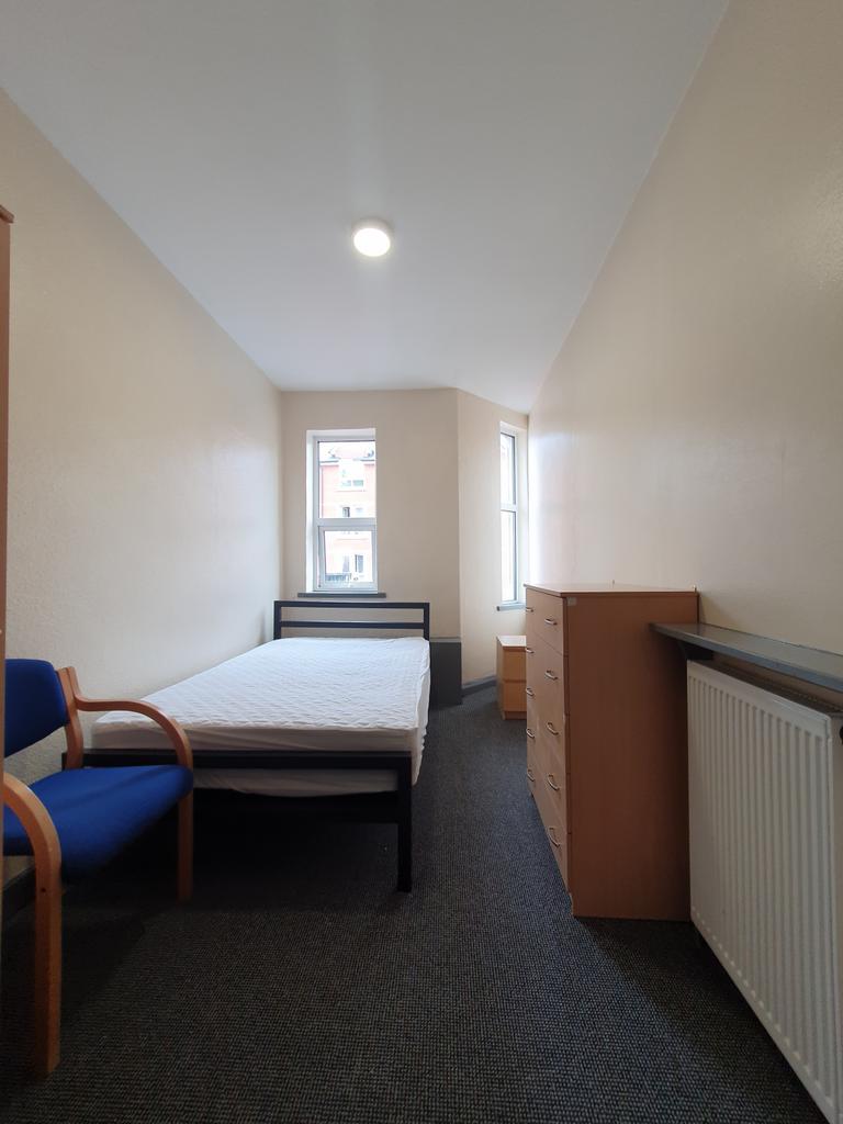 Apartment in Cardiff, Plasnewydd, Roath - More