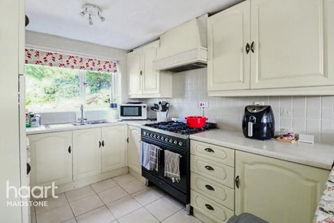 3 bedroom terraced house for sale, Mount Pleasant, Maidstone