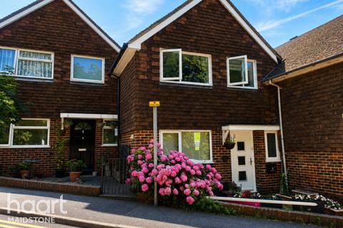 3 bedroom terraced house for sale, Mount Pleasant, Maidstone