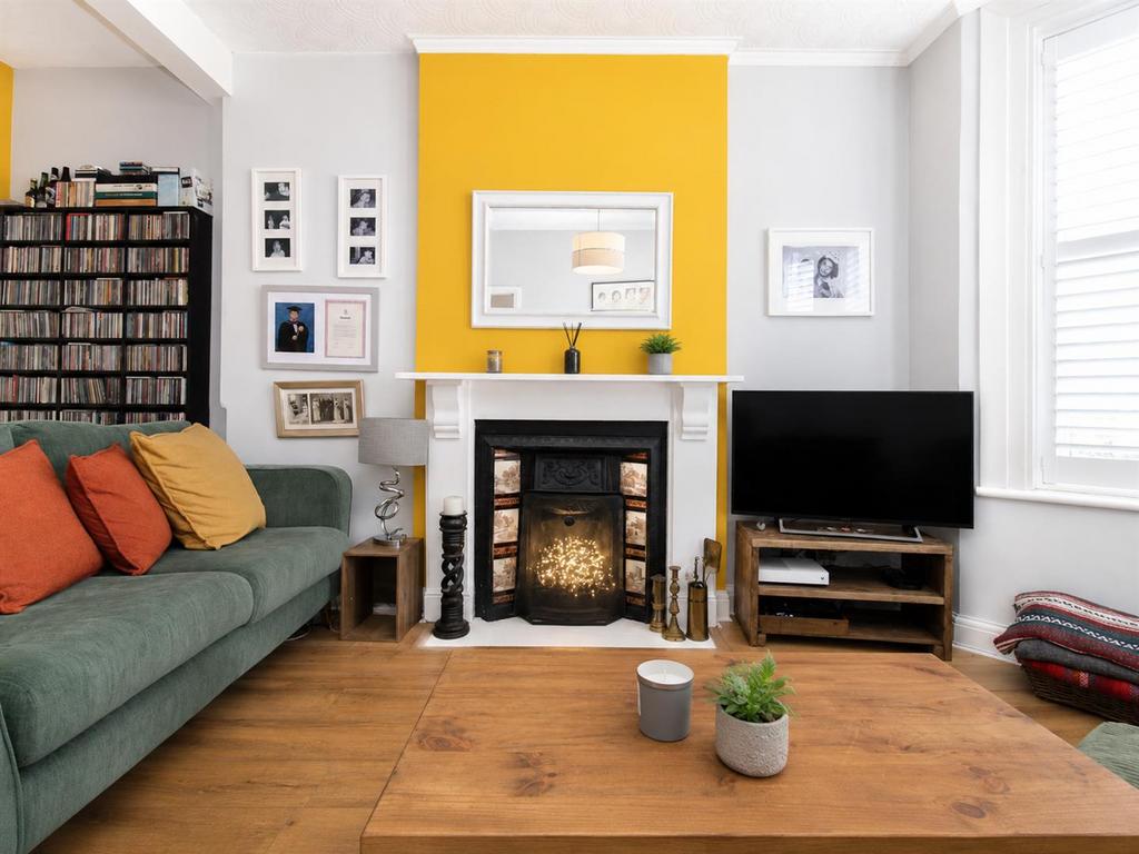 Living room, fireplace