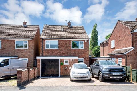 3 bedroom detached house for sale, Dalgliesh Way, Asfordby, LE14