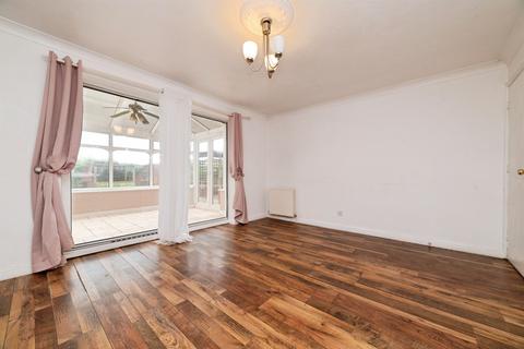 4 bedroom detached house for sale, Barleigh Road, Hull