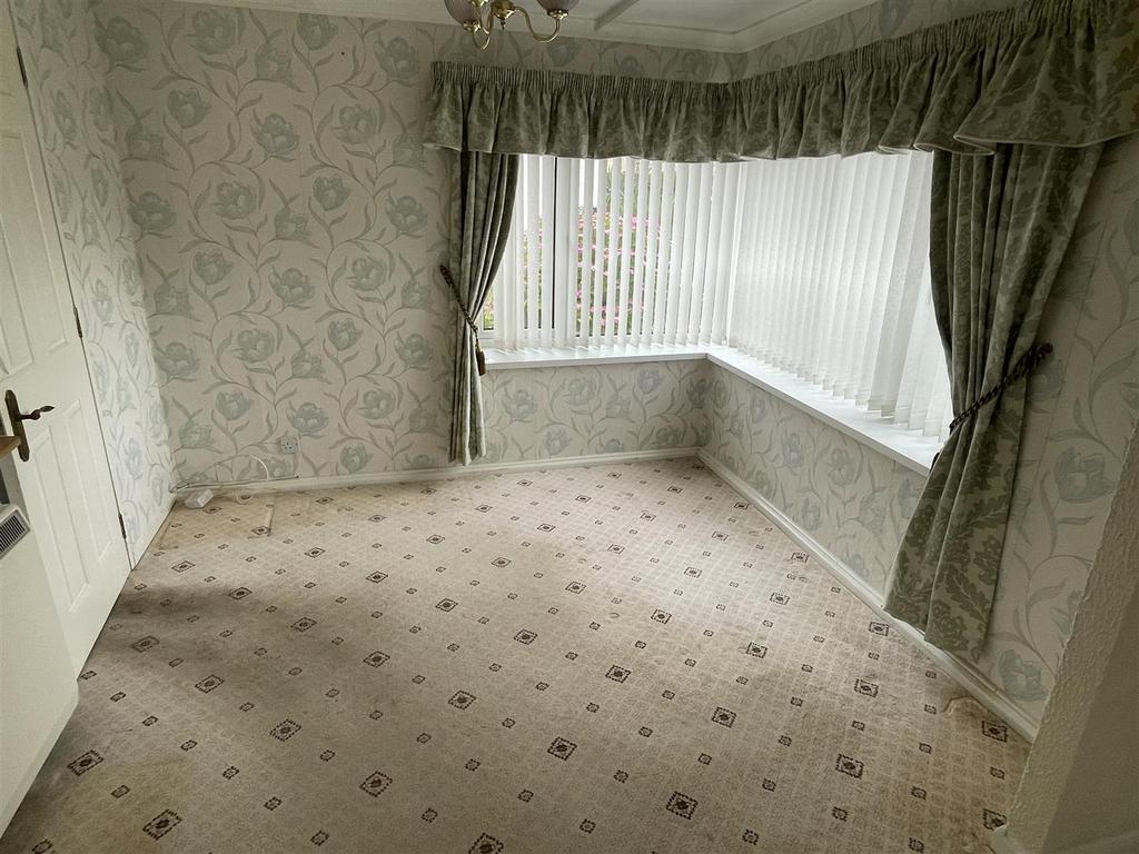 Greenacres, Ram Hill, Bristol BS36 - View 4