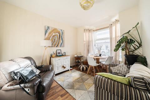 2 bedroom end of terrace house for sale, Buckingham Street, Hull HU8