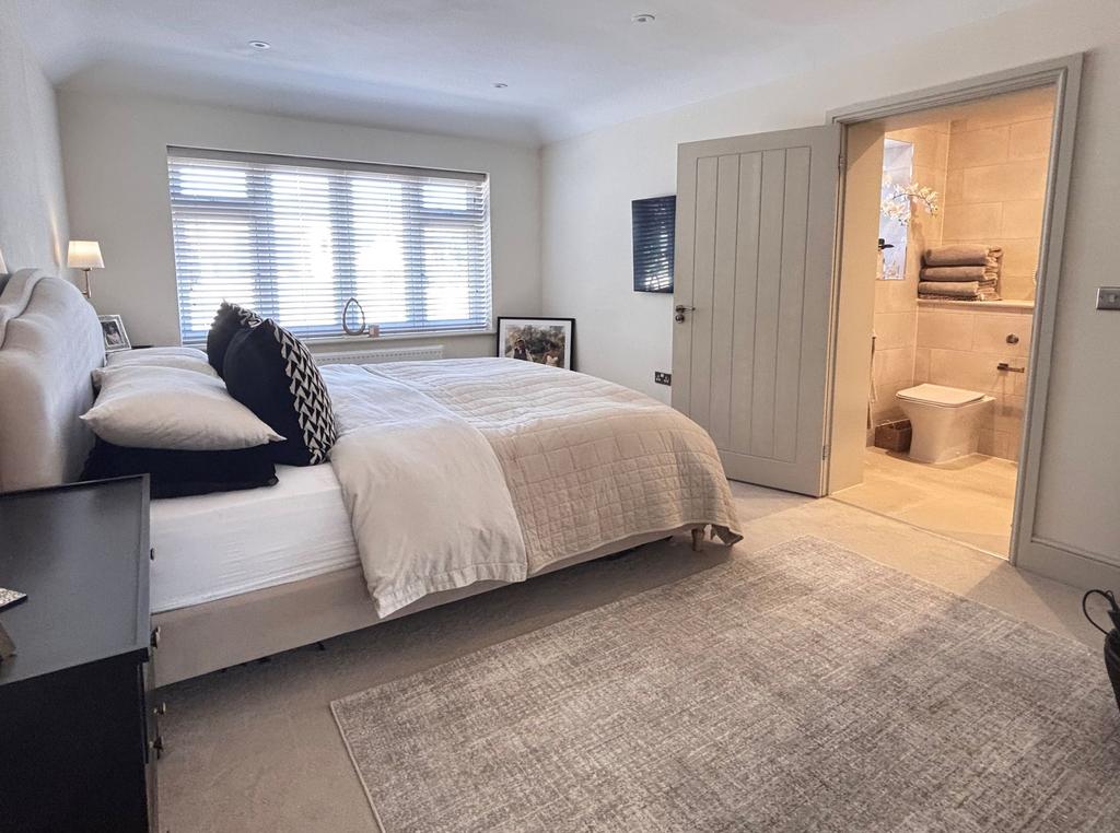 Bedroom 1c