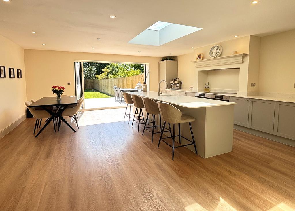 Kitchen 3