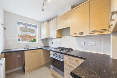 3 bedroom townhouse to rent, Hawthorne Avenue Long Eaton, Long Eaton, Nottingham, Nottinghamshire, NG10