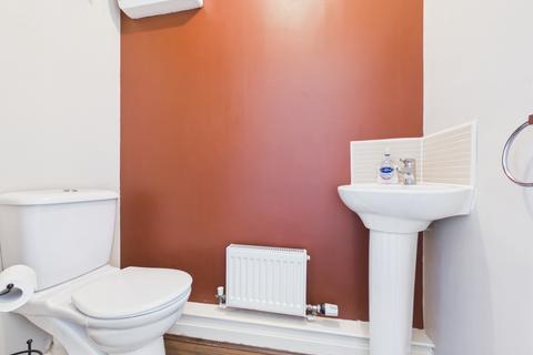 3 bedroom townhouse to rent, Hawthorne Avenue Long Eaton, Long Eaton, Nottingham, Nottinghamshire, NG10