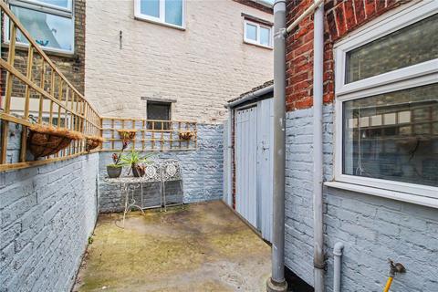 2 bedroom end of terrace house for sale, Bixley Road, Lowestoft, Suffolk, NR33