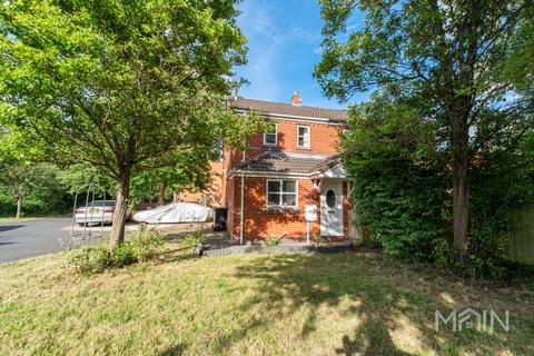 2 bedroom semi-detached house for sale, Bryony Road, Hamilton, Leicester LE5