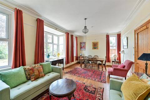 5 bedroom detached house for sale, Bulmershe Road, Reading RG1