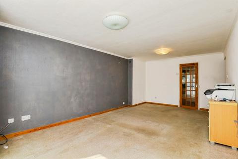 2 bedroom maisonette for sale, Bristol Close, Crawley, West Sussex, RH10