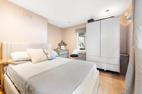 1 bedroom flat for sale, Atherfold Road, SW9