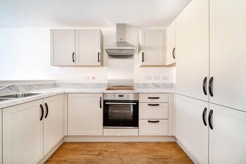 3 bedroom semi-detached house to rent, Gowering Way, Abingdon, Abingdon, OX14