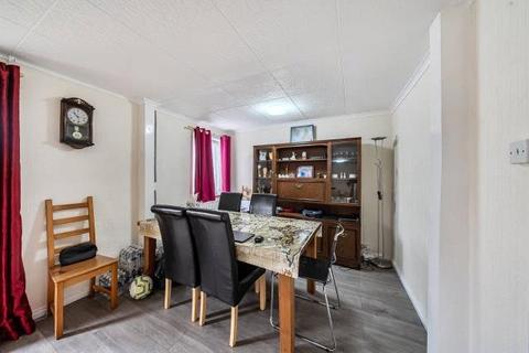 3 bedroom semi-detached house to rent, Masons Road, Headington, Oxford, OX3