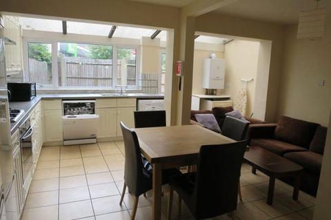 6 bedroom terraced house to rent, Howrood Close, Headington, Oxford, OX3