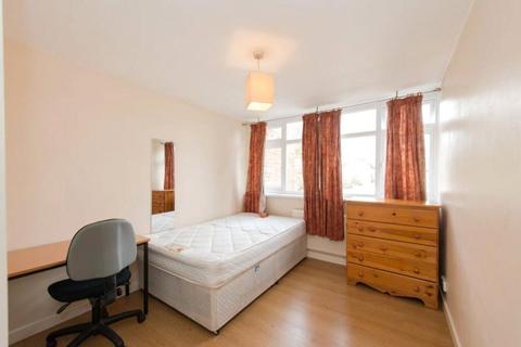 6 bedroom terraced house to rent, Howrood Close, Headington, Oxford, OX3