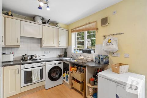 2 bedroom semi-detached house for sale, Lake Close, Dagenham RM8