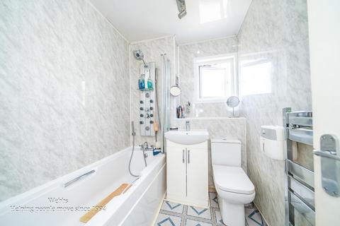 3 bedroom terraced house for sale, Rowlands Close, Walsall WS2