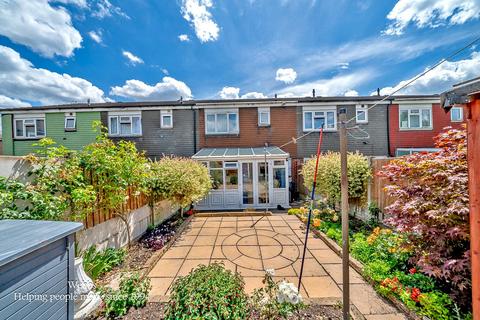 3 bedroom terraced house for sale, Rowlands Close, Walsall WS2