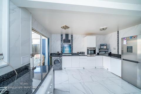 3 bedroom terraced house for sale, Rowlands Close, Walsall WS2
