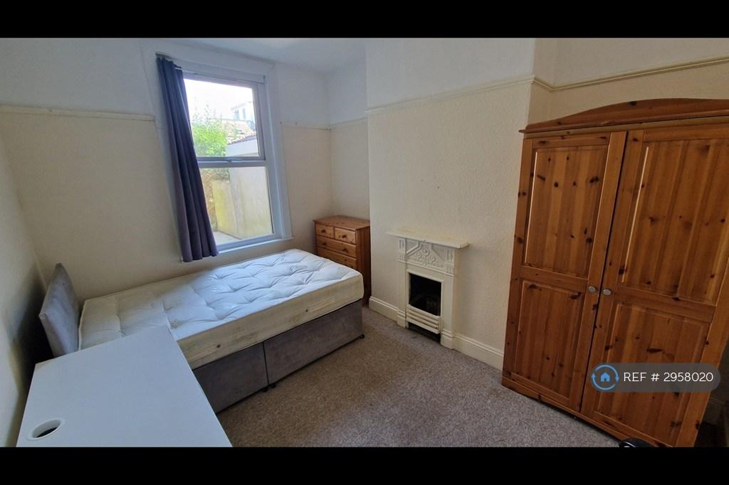 House in Bristol, Ashley Down - View 4