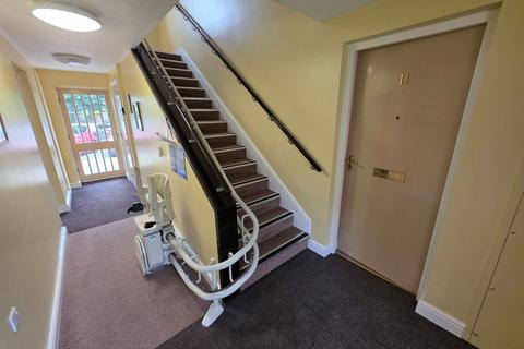 1 bedroom retirement property for sale, Priory Gardens, Abergavenny, NP7