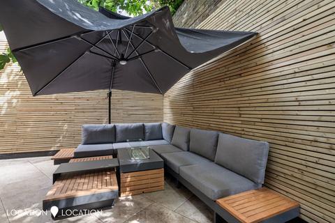 undefined, Cassland Road, London, E9