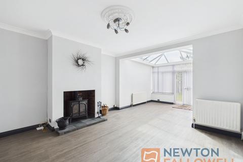 3 bedroom semi-detached house for sale, Long Lane, Walsall, WS6