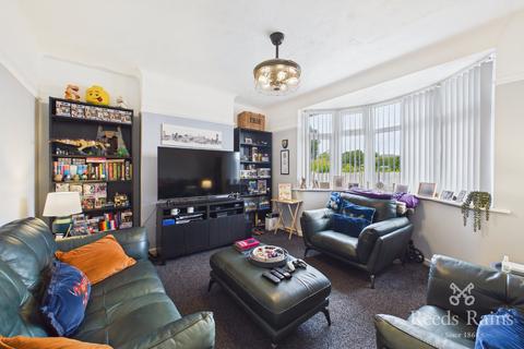 2 bedroom bungalow for sale, Victoria Road West, Denbighshire LL19