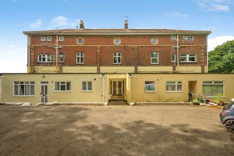 2 bedroom flat for sale, Lower Port View, Saltash