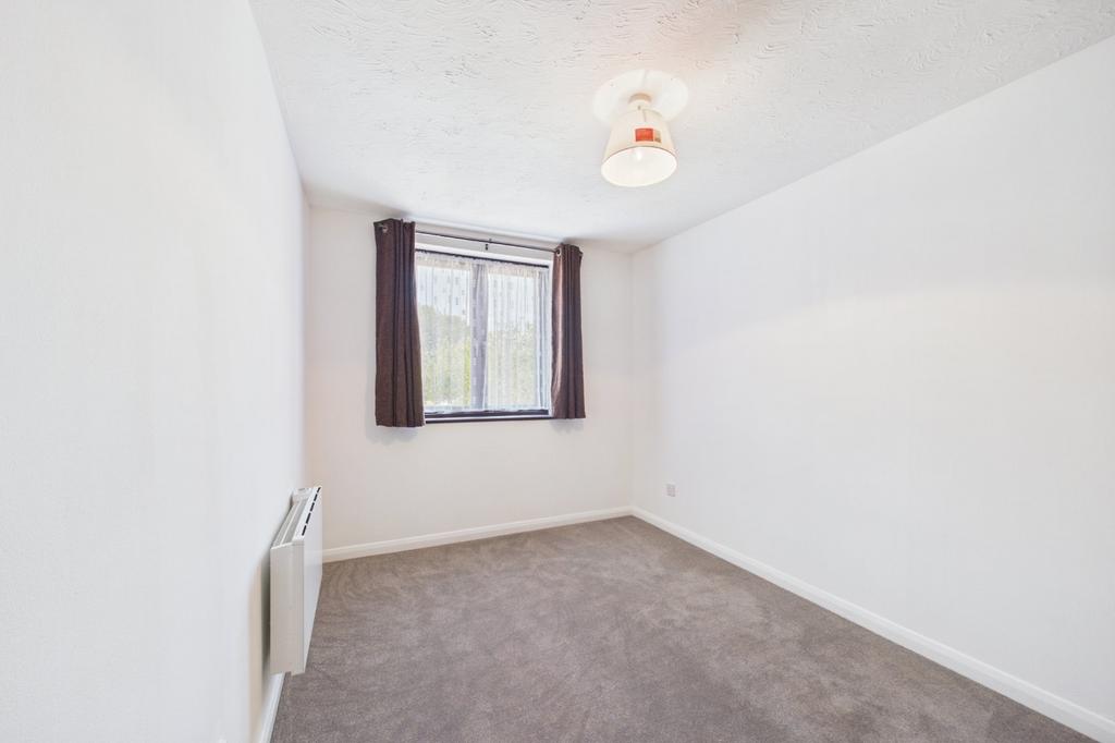 Tippett Rise, Reading, Berkshire, RG2 – pohled 3