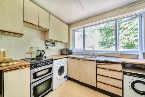 4 bedroom townhouse for sale, WOKING