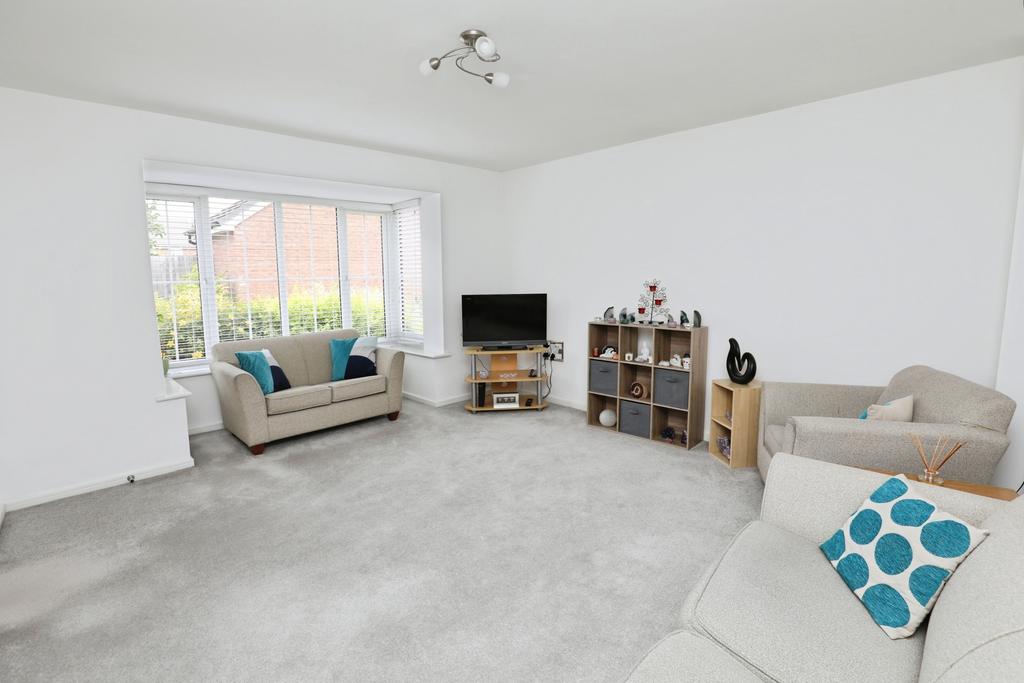 House in Knowsley, Liverpool City Region - View 2