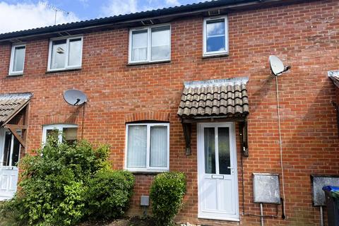 2 bedroom terraced house for sale, Castlehaven Close, Chippenham