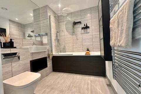 1 bedroom flat to rent, Mulberry Circus, BARKING, IG11
