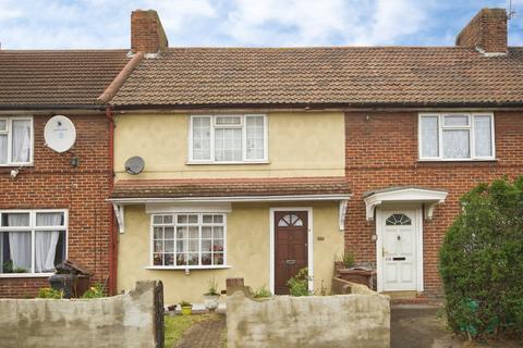 3 bedroom terraced house for sale, Porters Avenue, Dagenham, RM8