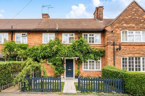 Yew Tree Road, London