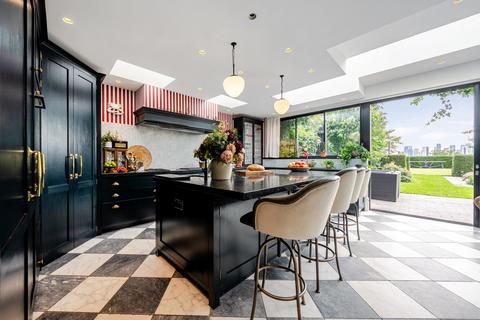 5 bedroom semi-detached house for sale, Coleraine Road, Blackheath