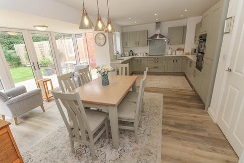 4 bedroom detached house for sale, Pickford Green Lane, Coventry, CV5