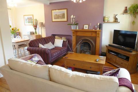 3 bedroom terraced house to rent, Mullway, Letchworth Garden City, SG6